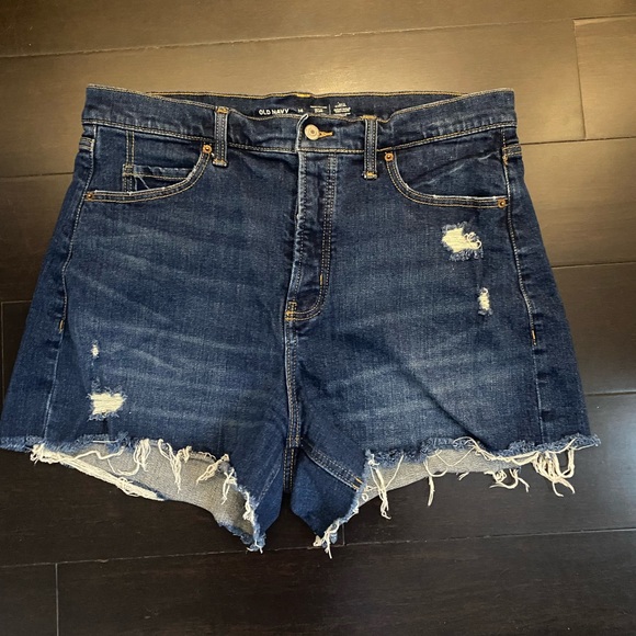 Old Navy High Waisted Shorts - Picture 1 of 3